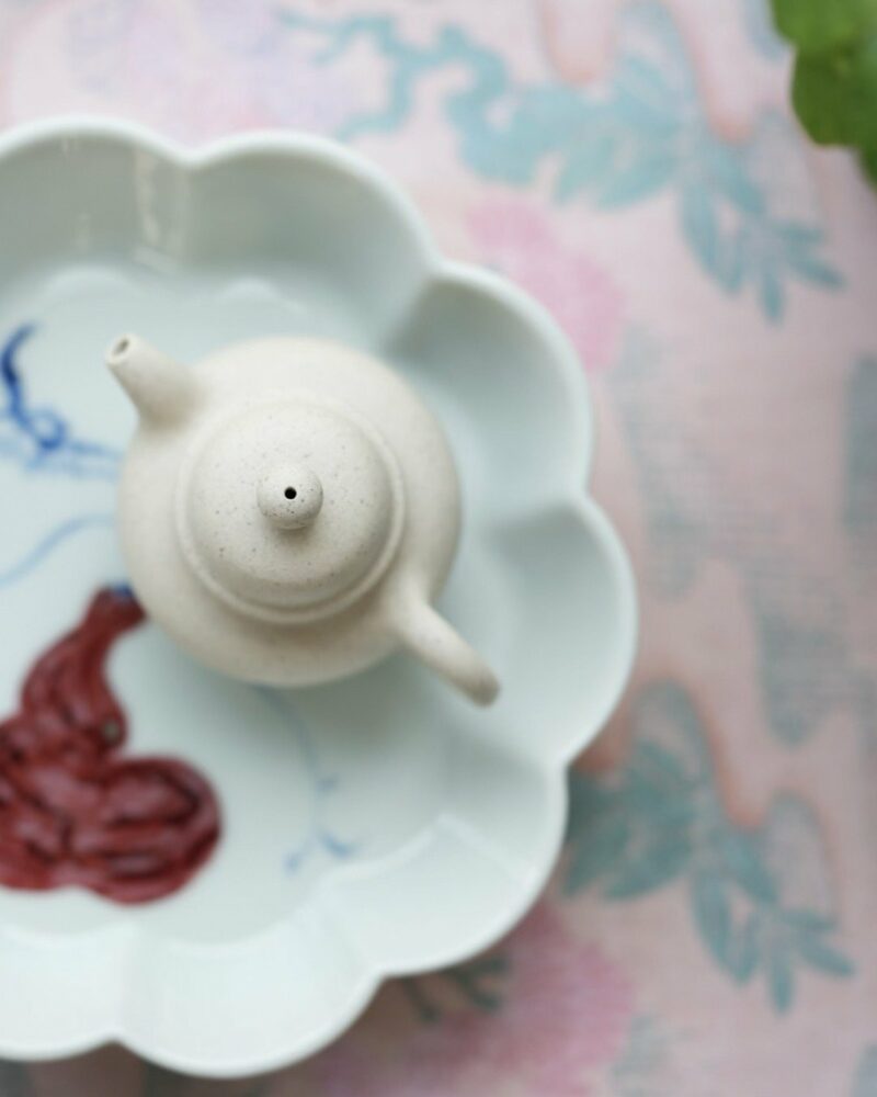 Half Handmade White Duanni Mini Duo Qiu 45ml Yixing Teapot