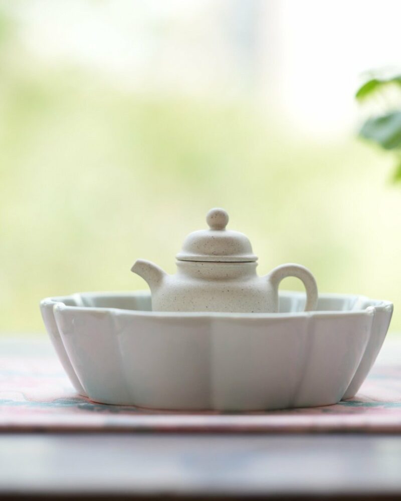 Half Handmade White Duanni Mini Duo Qiu 45ml Yixing Teapot