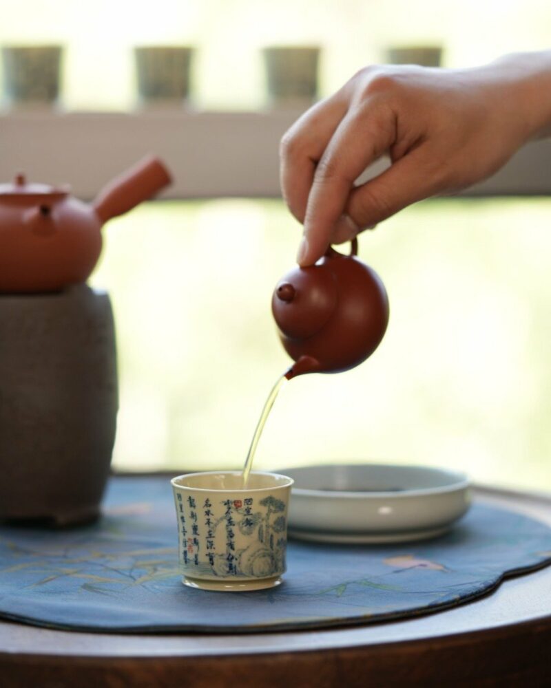 Hand-painted-Qinghua-Calligraphy-Porcelain-Lou-Shi-Ming-Rong-Tian-75ml-Host-Cup8 Hand-painted Qinghua Calligraphy Porcelain Lou Shi Ming Rong Tian 75ml Host Cup