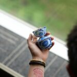 Hand-painted Qinghua Gold Rim Porcelain Sunflower 85ml Gaiwan Set