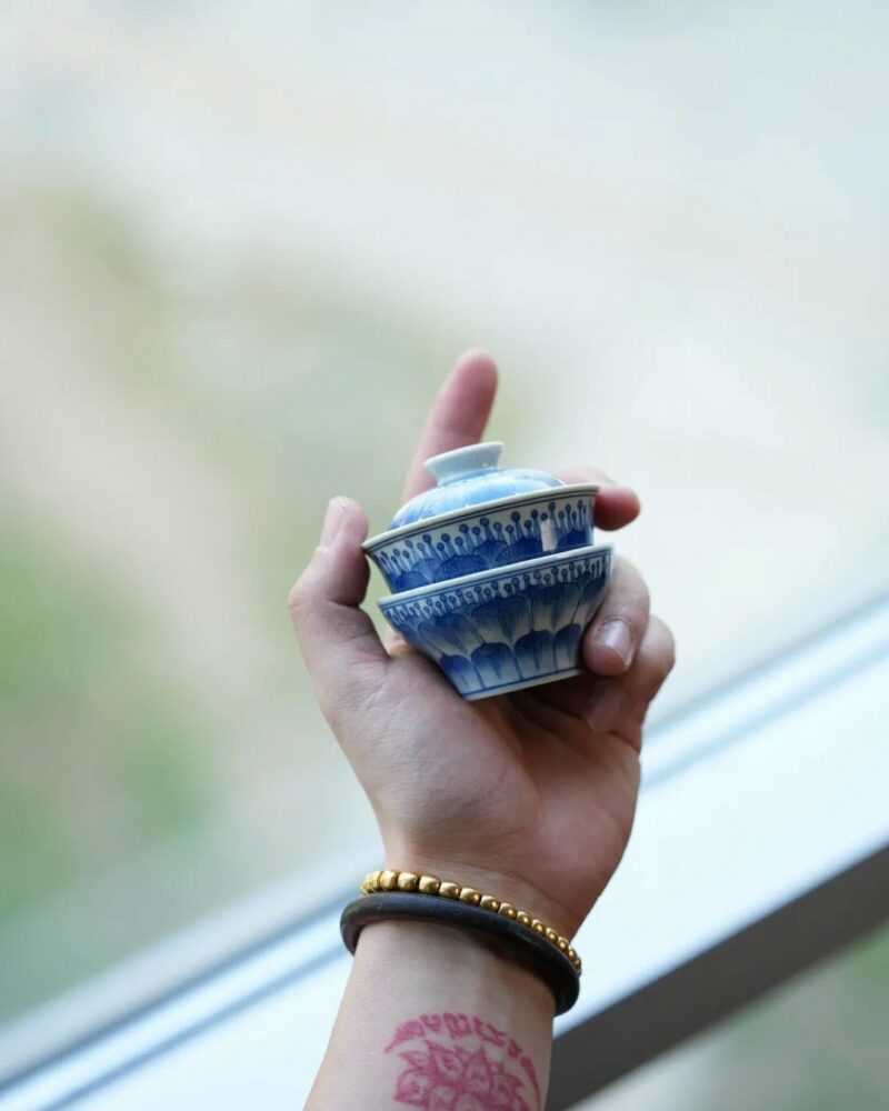 Hand-painted-Qinghua-Wood-kiln-Fired-Porcelain-Lotus-60ml-Gaiwan-Set-Pre-Order-Ship-In-20-Days1 Hand-painted Qinghua Wood-kiln Fired Porcelain Lotus 60ml Gaiwan Set Pre Order Ship In 20 Days
