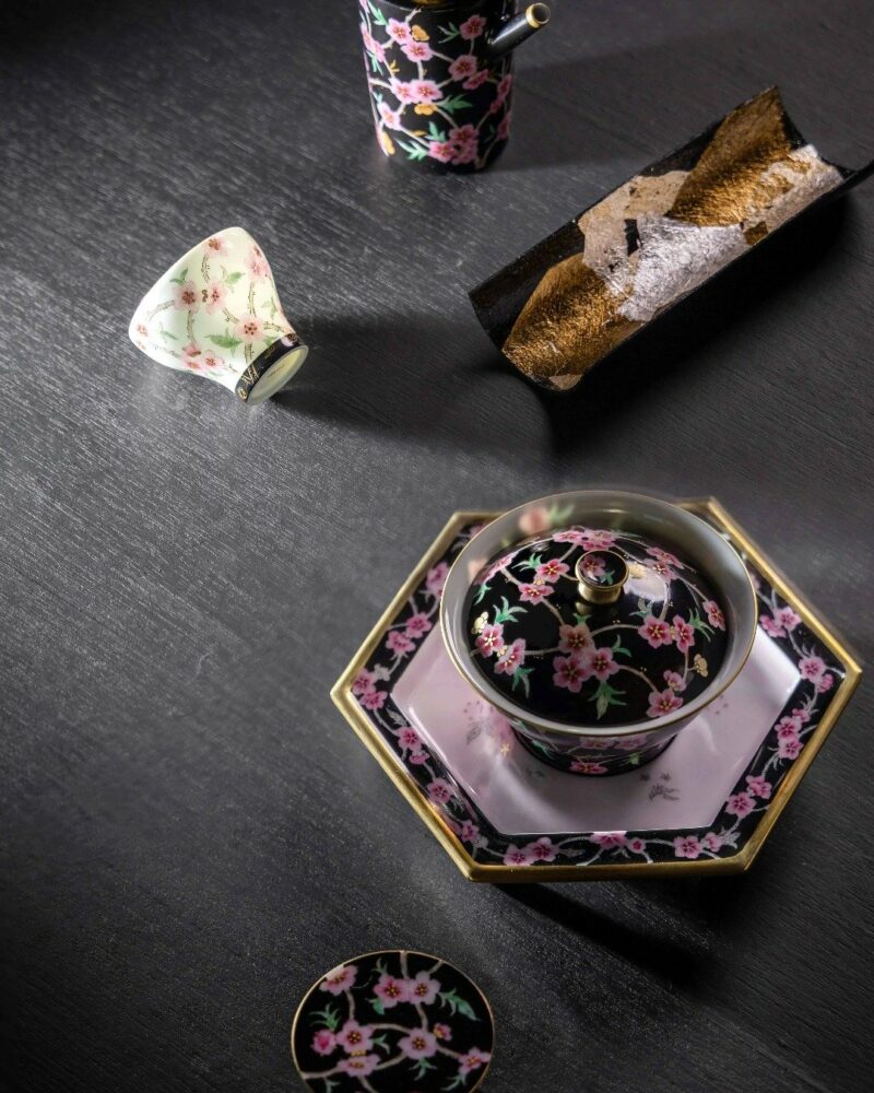 Handmade-Hand-painted-Porcelain-Peach-Blossom-Black-and-Gold-Tea-Set-Chinese-Tea-Set1 Handmade Hand-painted Porcelain Peach Blossom Black and Gold Tea Set Chinese Tea Set