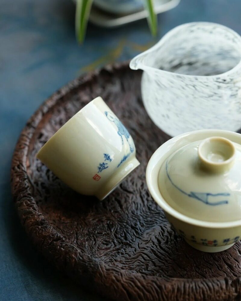 Handmade Hand-painted Vintage Style Porcelain Blue and White Childhood 65ml Gaiwan Set