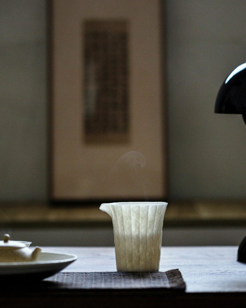 Handmade-White-Porcelain-Stone-Folded-Texture-230ml-Fair-Cup-Gong-Dao-Bei1 Handmade White Porcelain Stone Folded Texture 230ml Fair Cup Gong Dao Bei