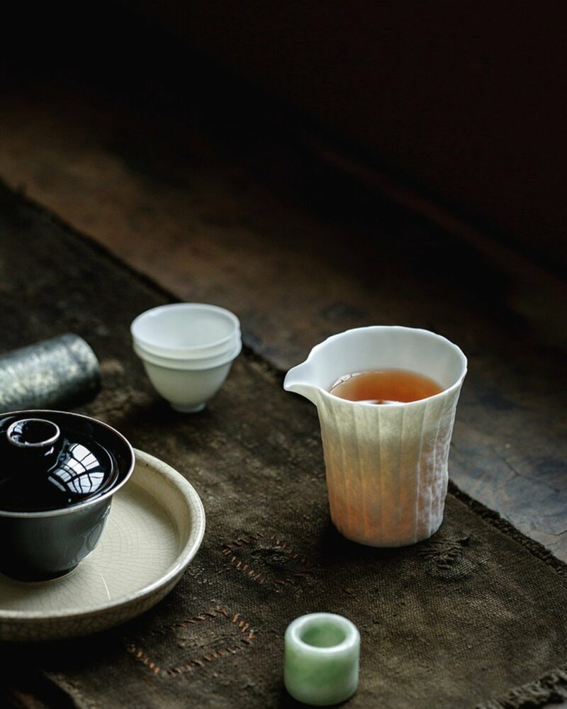 Handmade-White-Porcelain-Stone-Folded-Texture-230ml-Fair-Cup-Gong-Dao-Bei11 Handmade White Porcelain Stone Folded Texture 230ml Fair Cup Gong Dao Bei