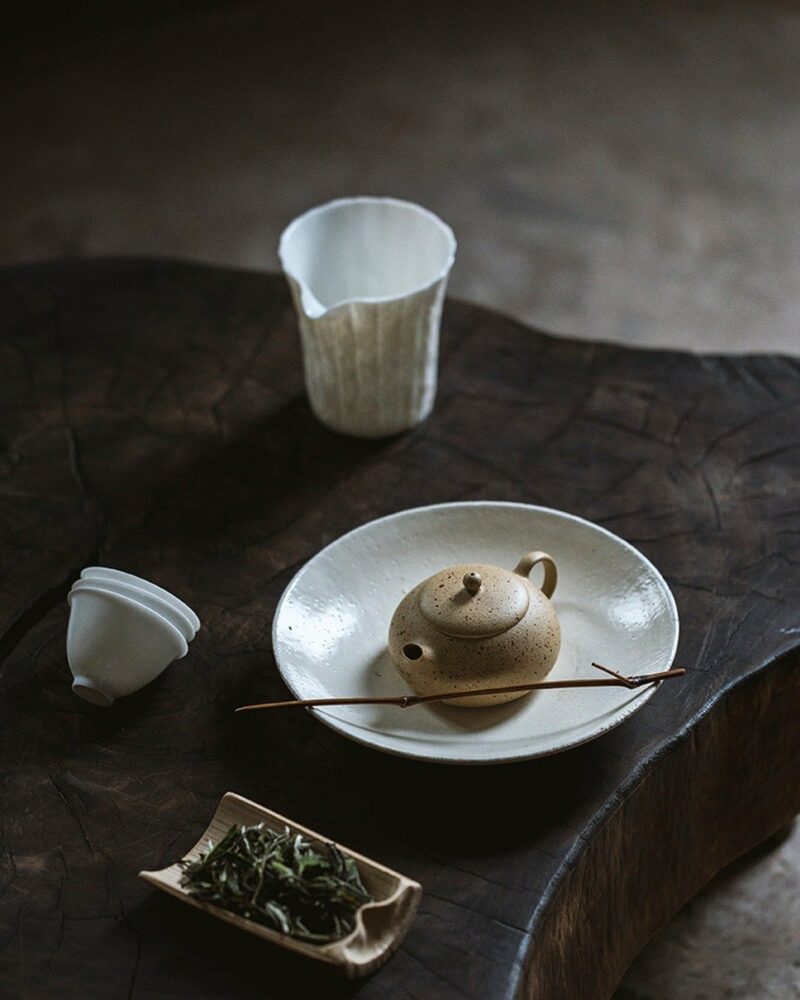 Handmade-White-Porcelain-Stone-Folded-Texture-230ml-Fair-Cup-Gong-Dao-Bei6 Handmade White Porcelain Stone Folded Texture 230ml Fair Cup Gong Dao Bei