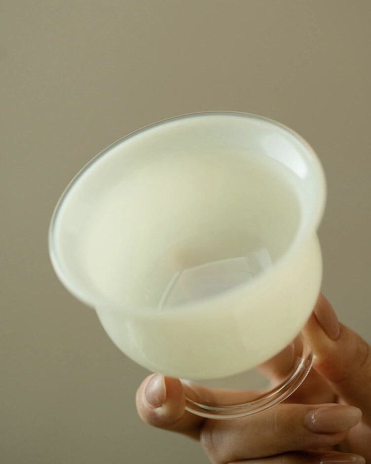 Jade-White-Glass-Yellow-High-Foot-150ml-Gaiwan17 Jade White Glass Yellow High Foot 150ml Gaiwan