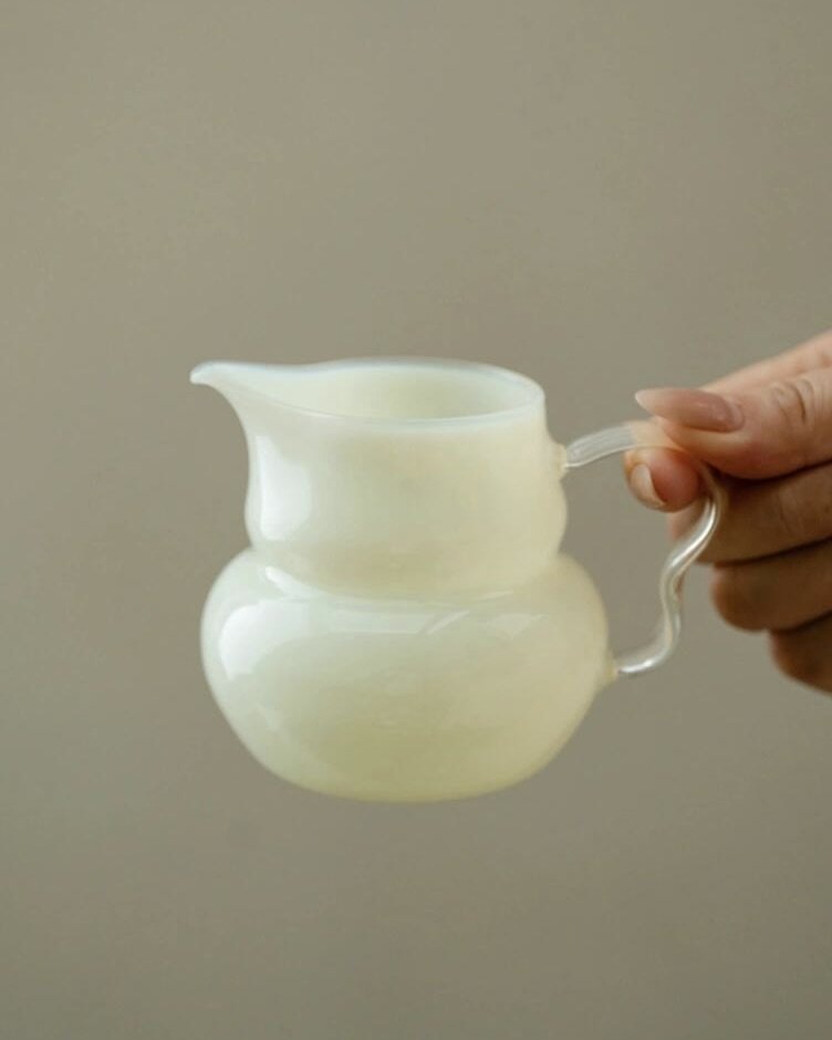 Jade-White-Glass-Yellow-High-Foot-150ml-Gaiwan2 Jade White Glass Yellow High Foot 150ml Gaiwan