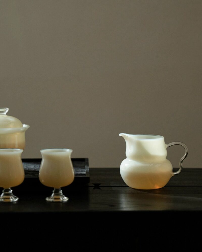 Jade-White-Glass-Yellow-High-Foot-150ml-Gaiwan8 Jade White Glass Yellow High Foot 150ml Gaiwan