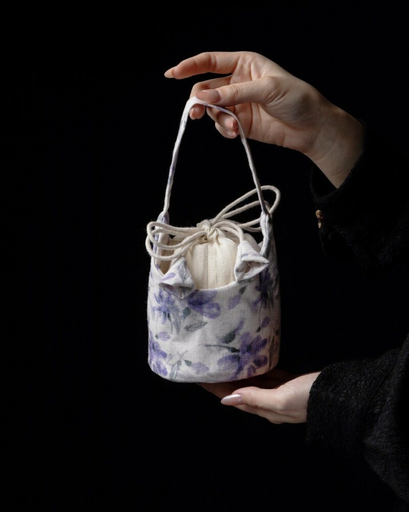 Minimalist Artistic Chinese Style Cotton Linen Purple Floral Pattern Carrying Bag