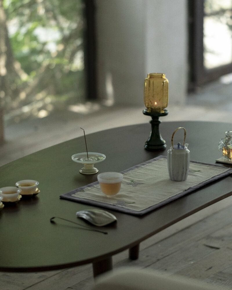 Minimalist Elegant Glass Jade High-foot Incense Holder
