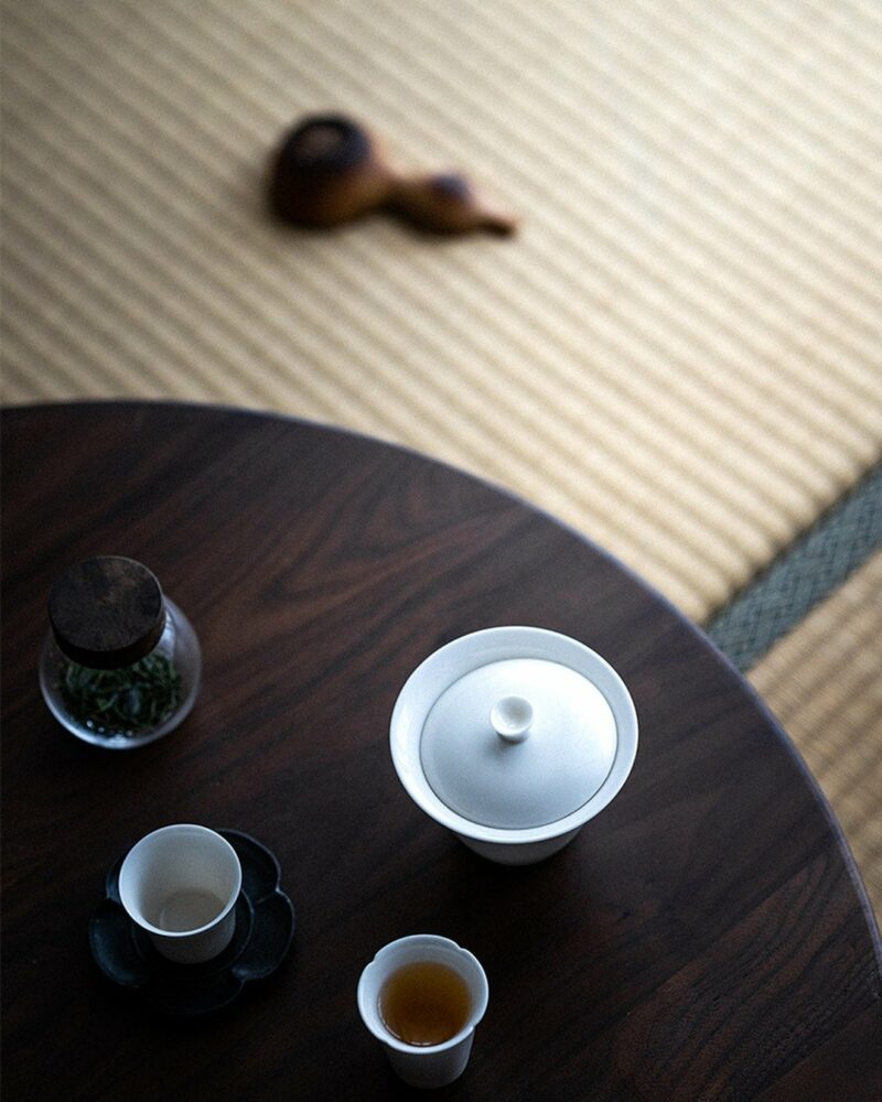 Minimalist Porcelain Apricot White 160ml Gaiwan