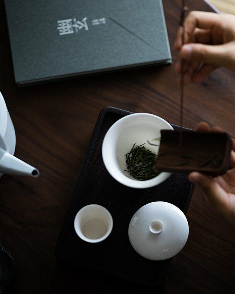 Minimalist Porcelain Apricot White 160ml Gaiwan