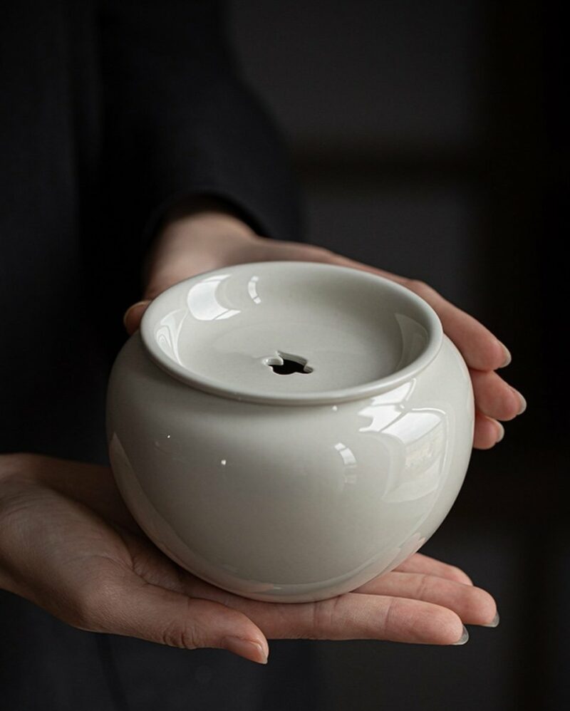 Vintage Style Ash Glaze Ceramic Auspicious Cloud 550ml Tea Basin