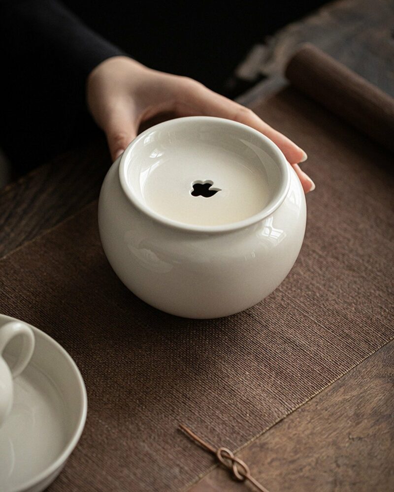 Vintage Style Ash Glaze Ceramic Auspicious Cloud 550ml Tea Basin