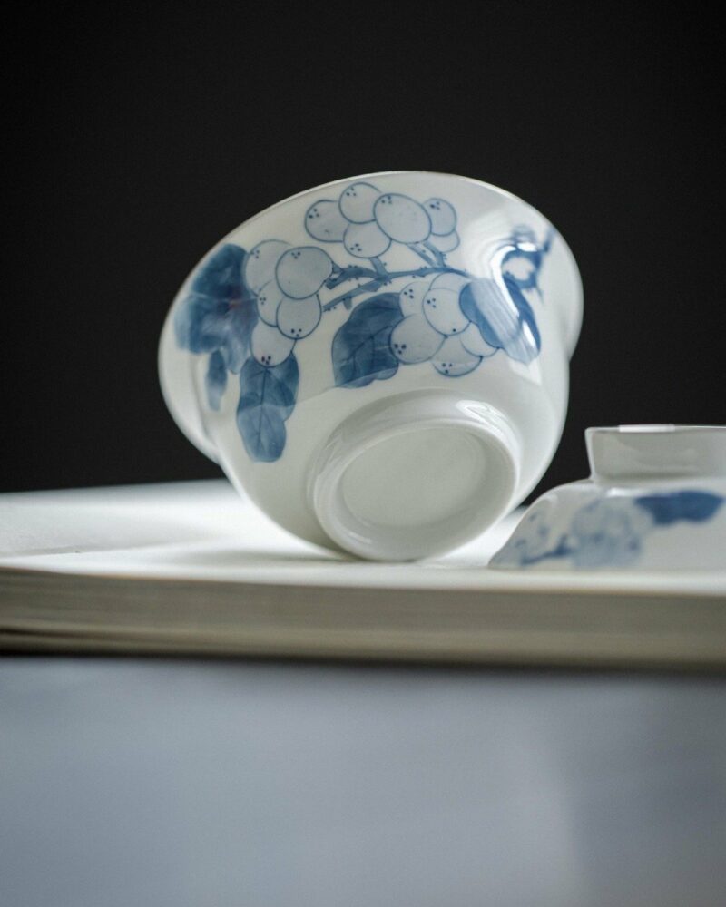 Vintage-Style-Qinghua-Ceramic-Loquat-90ml-Travel-Tea-Set7 Vintage Style Qinghua Ceramic Loquat 90ml Travel Tea Set