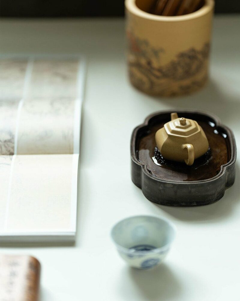 Fully Handmade Ben Shan Lvni Hai Gu 95ml Yixing Teapot