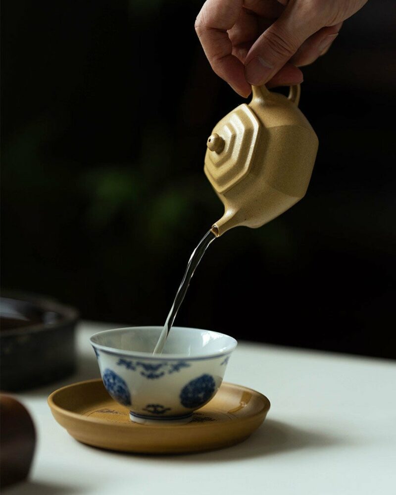 Fully Handmade Ben Shan Lvni Hai Gu 95ml Yixing Teapot