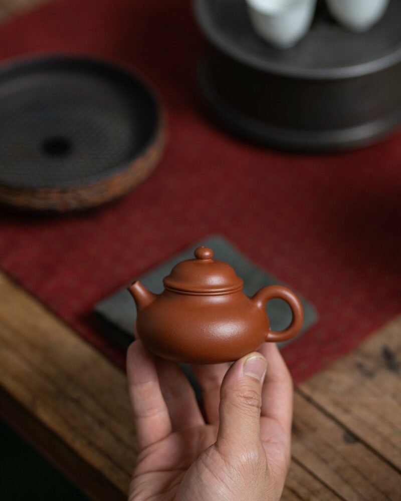 Half Handmade Zhuni Rong Tian 85ml Yixing Teapot