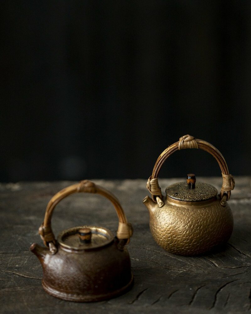 Handmade-Hammered-Red-Copper-Bamboo-woven-Handle-180ml-Teapot3 Handmade Hammered Red Copper Bamboo-woven Handle 180ml Teapot