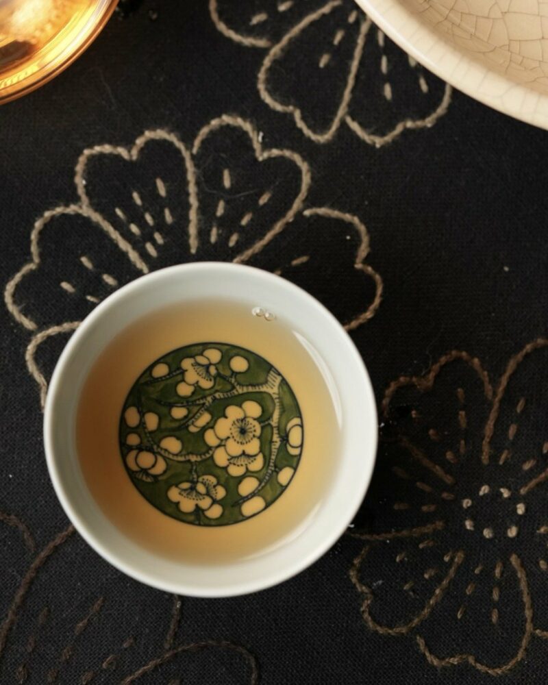 Handmade Qinghua Porcelain plum blossom on green ground 65cc Gaiwan Set Set Pre Order Ship In 20 Days