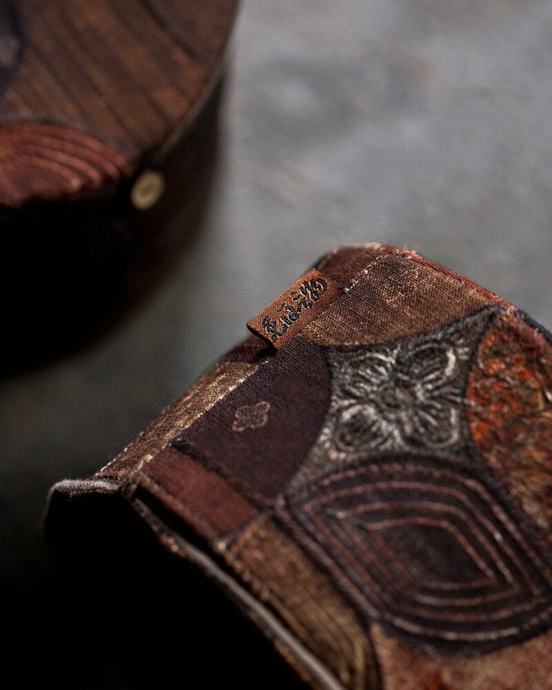 Handmade-Traditional-Fabric-embroidered-plant-dyed-patchwork-Tea-Ware-Storage-Case15 Handmade Traditional Fabric embroidered plant-dyed patchwork Tea Ware Storage Case