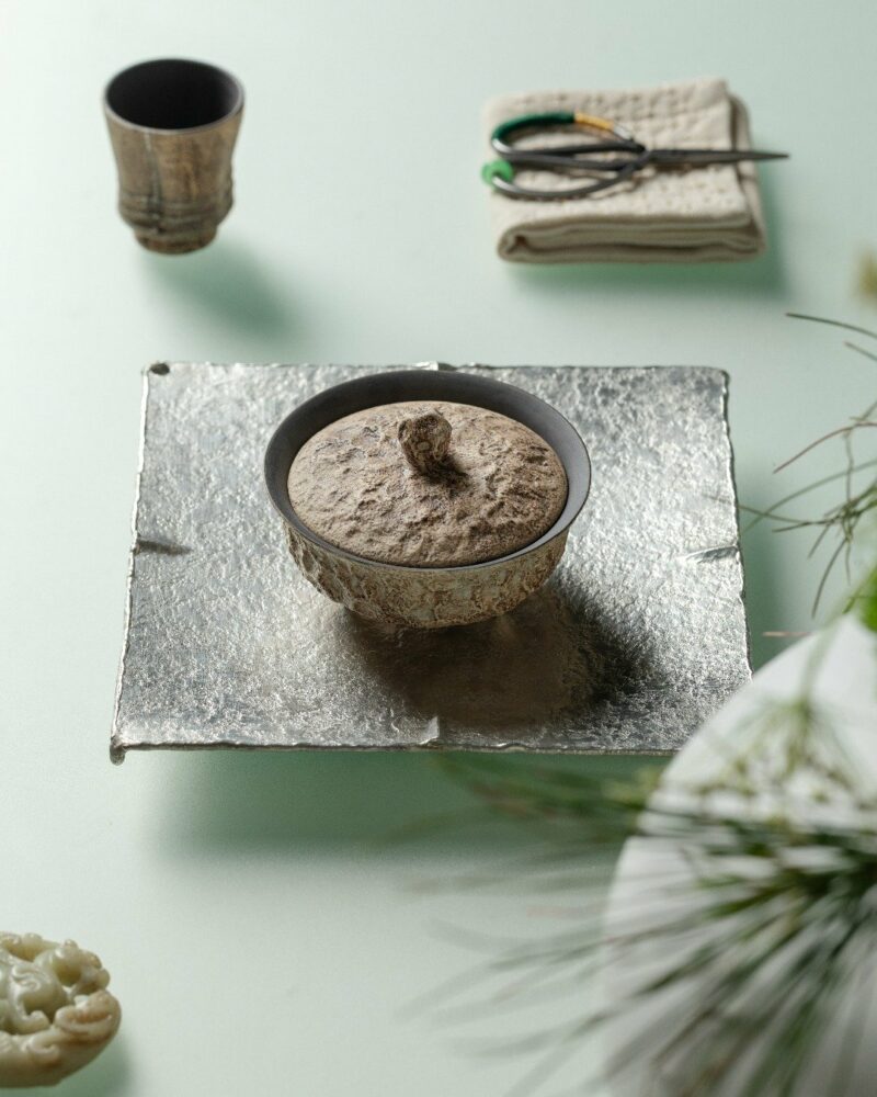 Handmade Wabi-sabi Ceramic Rustic stone-textured three-footed 80ml Gaiwan