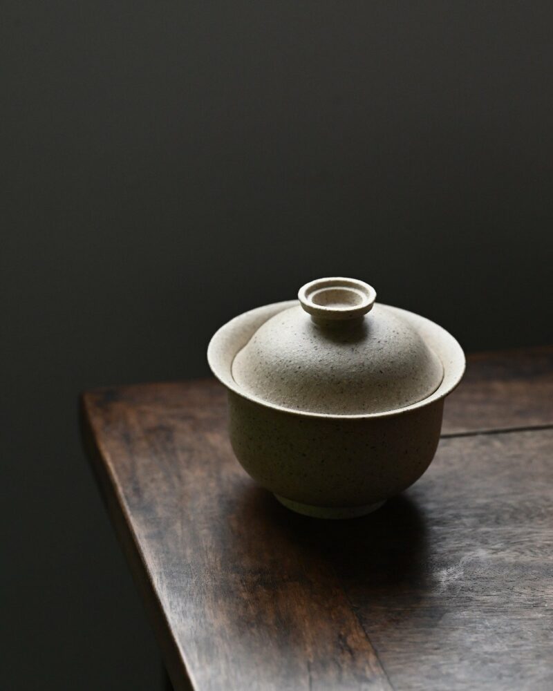 Handmade White Duanni White-thread Zisha Gaiwan with Warm Clay Tone Gaiwan