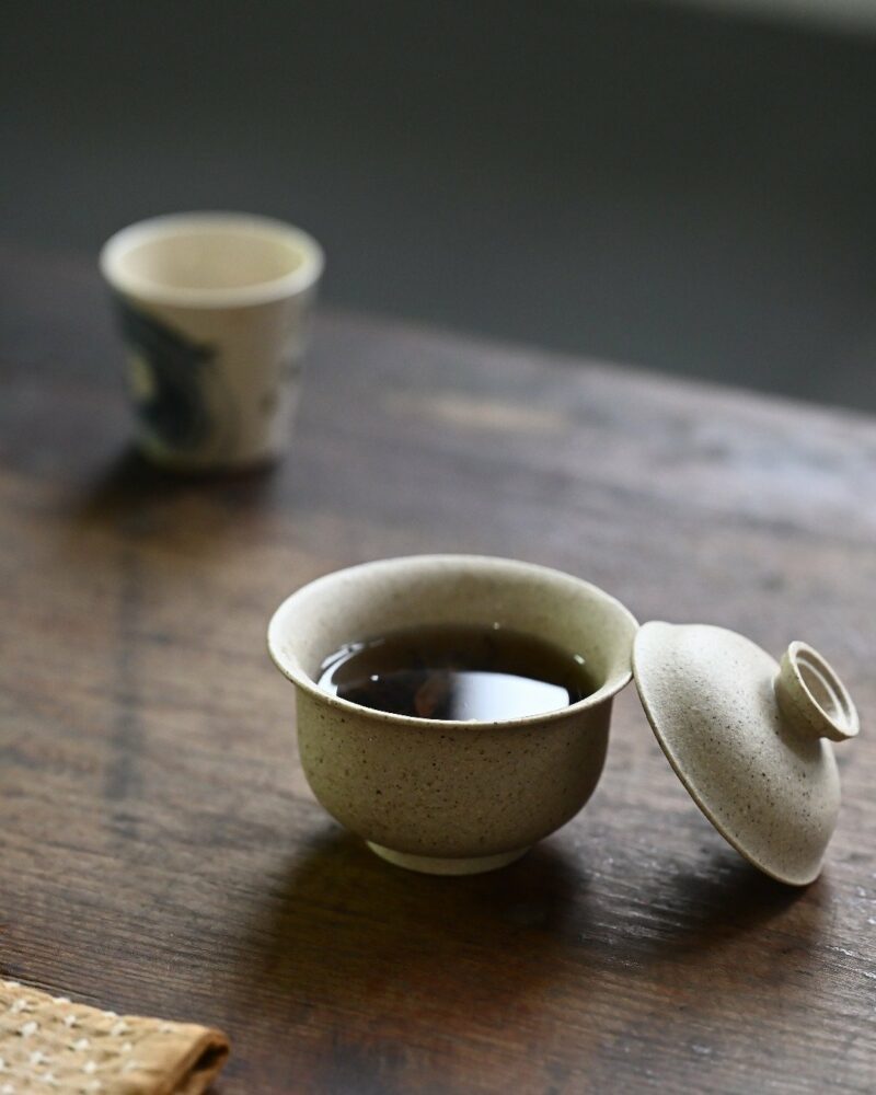 Handmade White Duanni White-thread Zisha Gaiwan with Warm Clay Tone Gaiwan