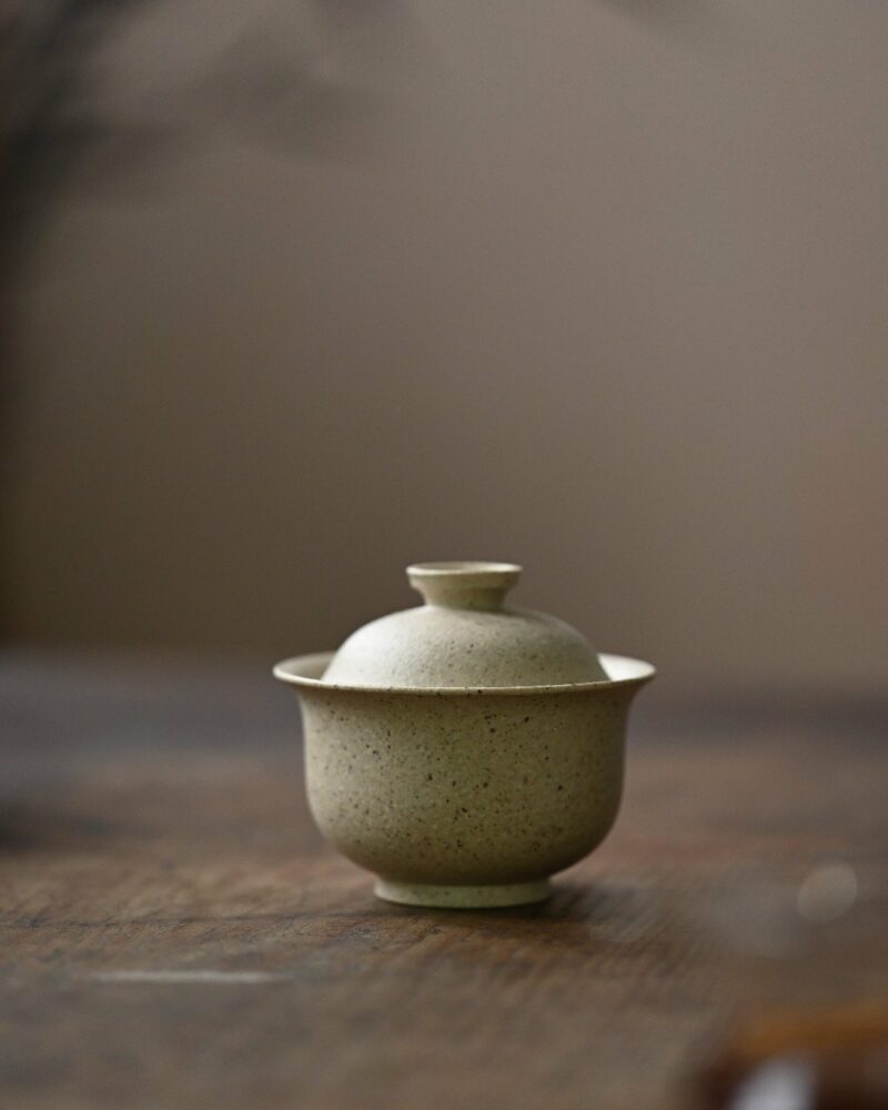 Handmade White Duanni White-thread Zisha Gaiwan with Warm Clay Tone Gaiwan