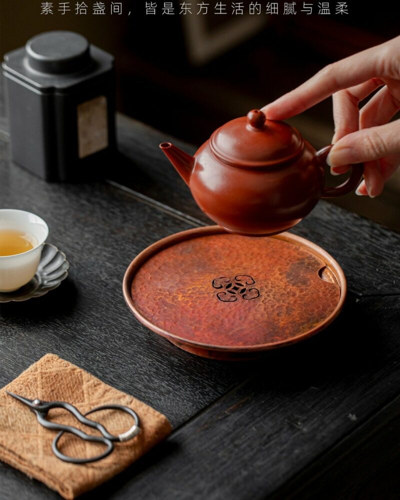 Vintage-Style-Brass-Round-Auspicious-Cloud-Water-Storage-Tea-Tray7 Vintage Style Brass Round Auspicious Cloud Water Storage Tea Tray