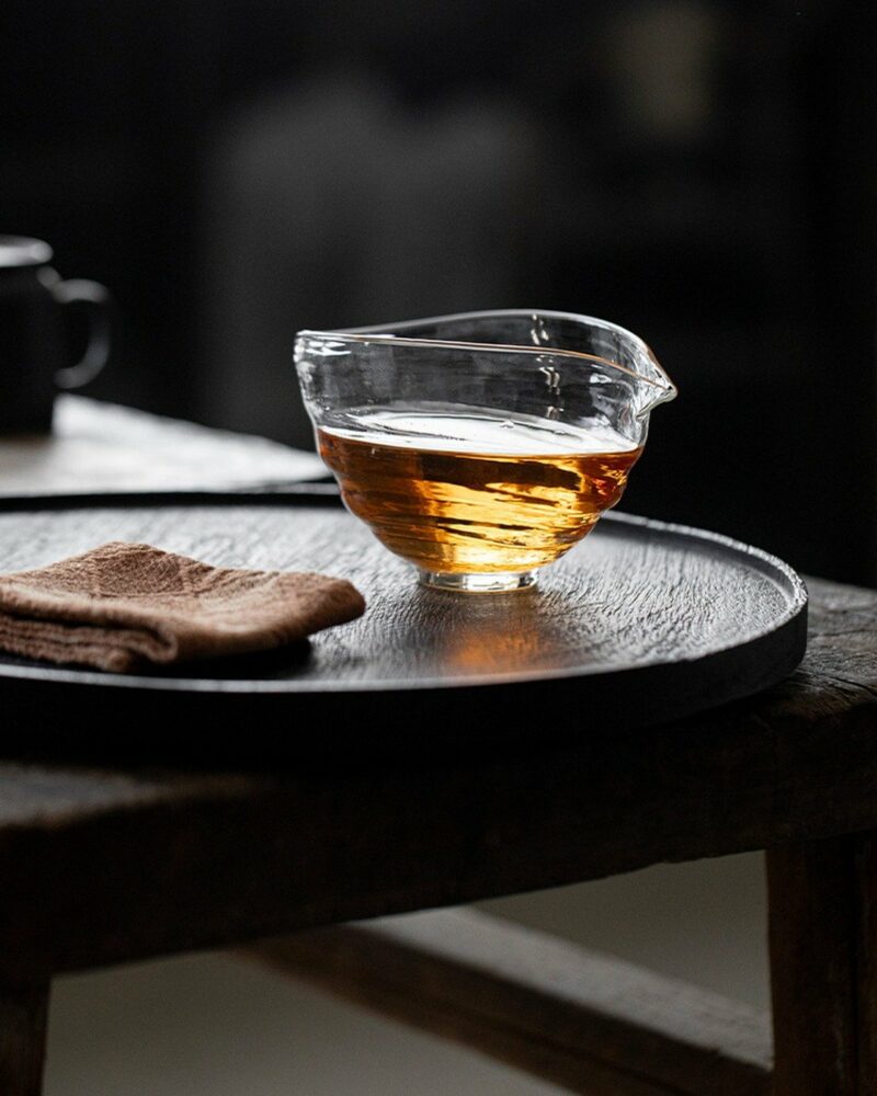 Elegant-Glass-Rippled-Texture-260ml-Fair-Cup-Gong-Dao-Bei6 Elegant Glass Rippled Texture 260ml Fair Cup Gong Dao Bei