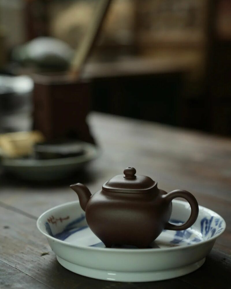 Fully-Handmade-Di-Cao-Qing-Square-Chuan-Lu-100ml-Yixing-Teapot4 Fully Handmade Di Cao Qing Square Chuan Lu 100ml Yixing Teapot