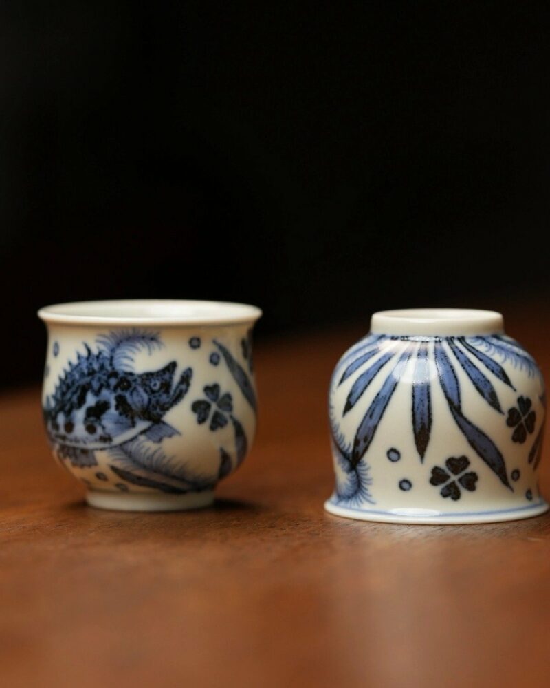 Handmade-Chinese-Style-Qinghua-Porcelain-Fsh-and-Algae-Furnace-shaped-30ml-Tea-Cup5 Handmade Chinese Style Qinghua Porcelain Fsh and Algae Furnace-shaped 30ml Tea Cup