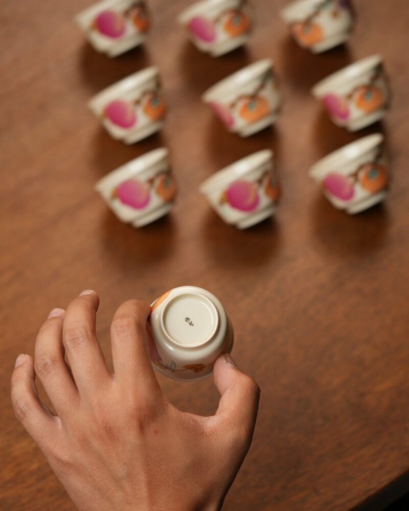 Handmade-Overglaze-decoration-Porcelain-Auspicious-Fu-Lu-Shou-50ml-Tea-Cup3 Handmade Overglaze decoration Porcelain Auspicious Fu Lu Shou 50ml Tea Cup