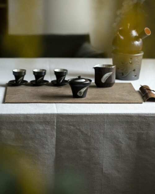 Handmade Powder Glaze Ceramic Ink-like Cloud Brushwork 100ml Gaiwan
