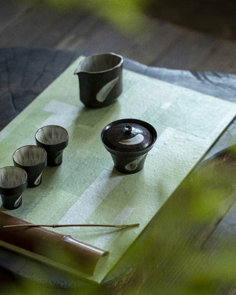 Handmade-Powder-Glaze-Ceramic-Ink-like-Cloud-Brushwork-100ml-Gaiwan10 Handmade Powder Glaze Ceramic Ink-like Cloud Brushwork 100ml Gaiwan