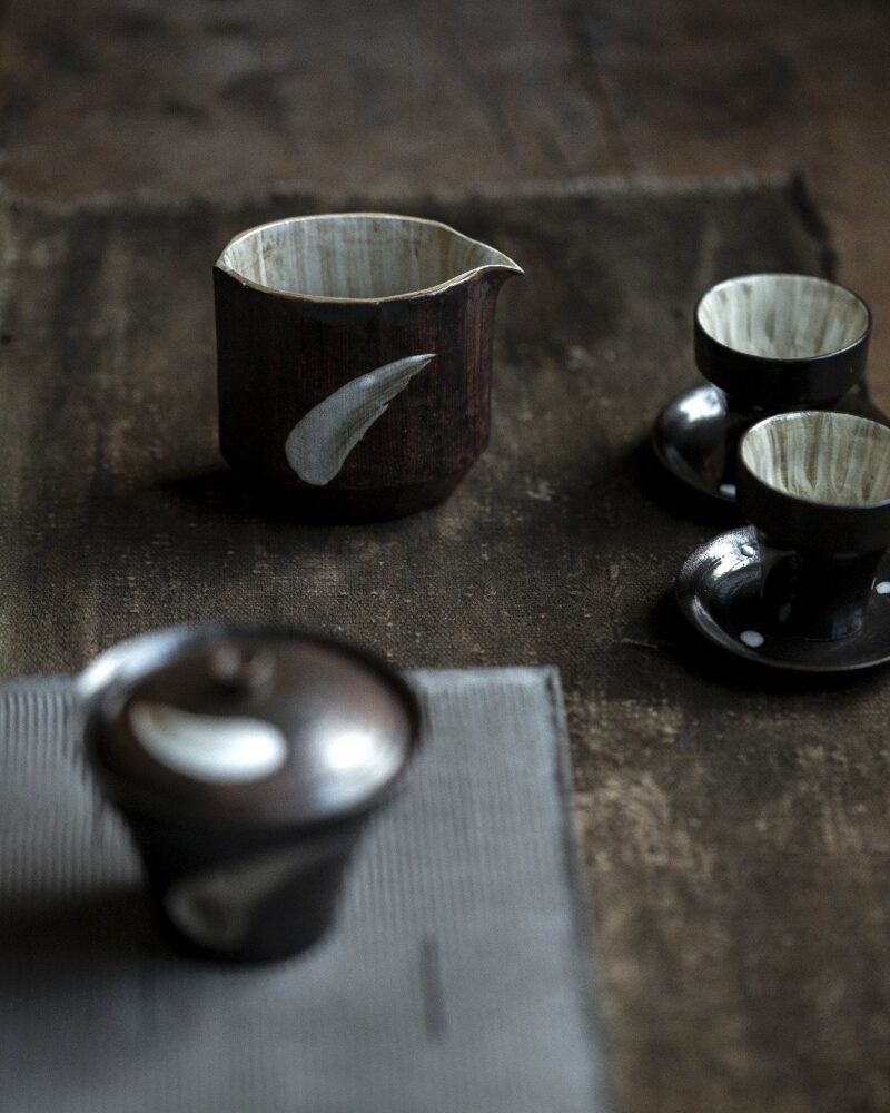 Handmade-Powder-Glaze-Ceramic-Ink-like-Cloud-Brushwork-100ml-Gaiwan21 Handmade Powder Glaze Ceramic Ink-like Cloud Brushwork 100ml Gaiwan