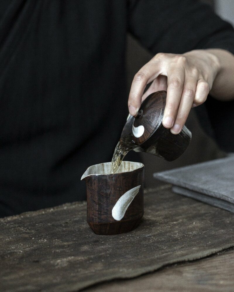 Handmade-Powder-Glaze-Ceramic-Ink-like-Cloud-Brushwork-100ml-Gaiwan5 Handmade Powder Glaze Ceramic Ink-like Cloud Brushwork 100ml Gaiwan