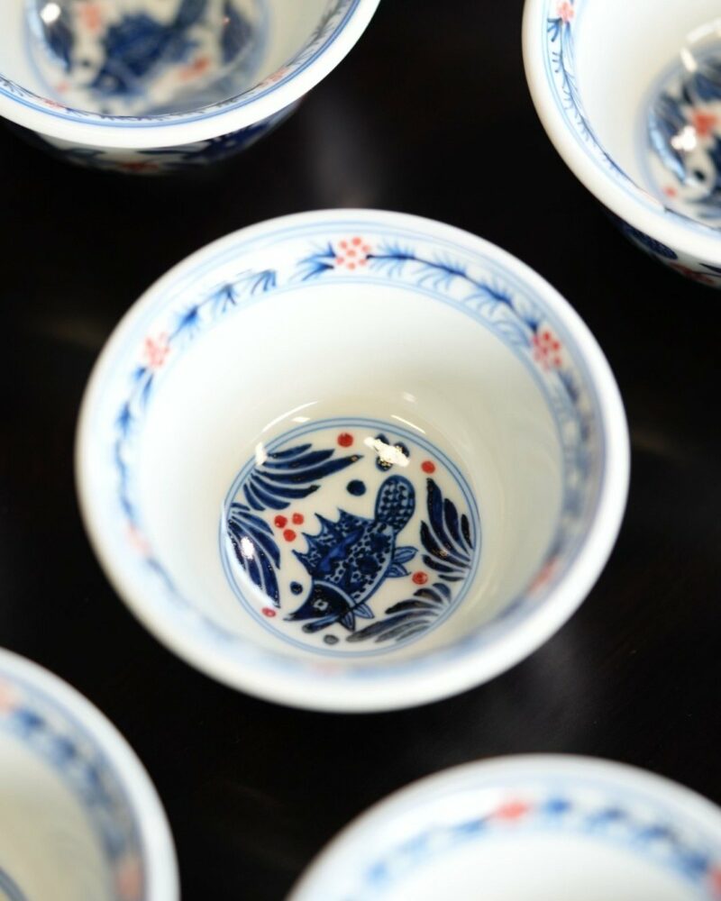 Handmade-Qinghua-Underglaze-Red-Porcelain-Fish-and-algae-50ml-Host-Cup9 Handmade Qinghua Underglaze Red Porcelain Fish and algae 50ml Host Cup