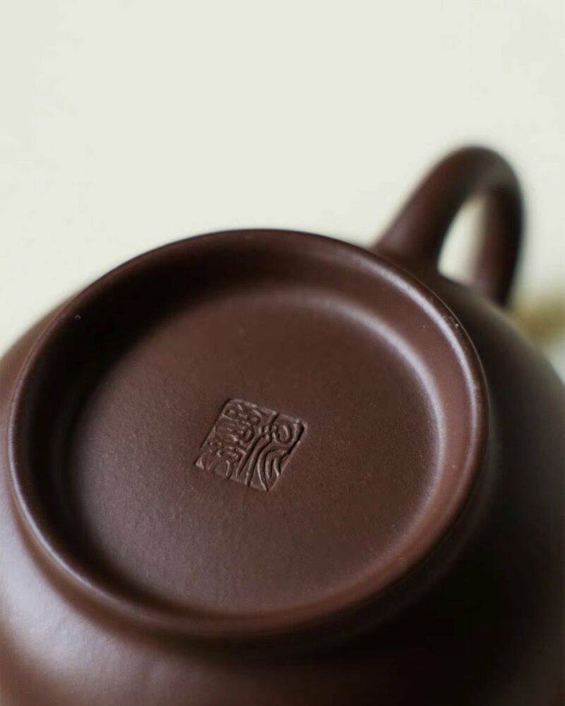 Half-Handmade-Zini-Palace-lantern-160ml-Yixing-Teapot10 Half Handmade Zini Palace lantern 160ml Yixing Teapot