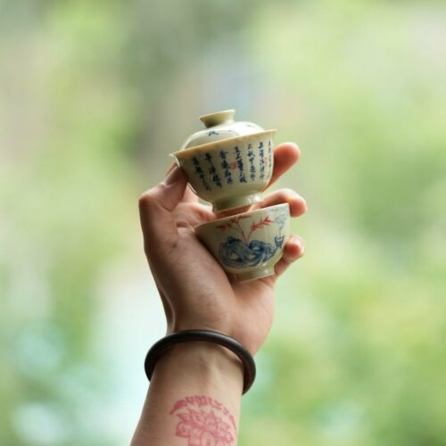 Hand-painted Qinghua Porcelain Love Lotus Calligraphy 65ml Gaiwan Set