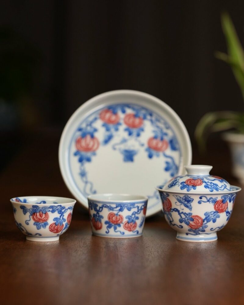 Hand-painted-Underglaze-Red-Ceramic-Blue-and-White-Pumpkin-Vines-75ml-Gaiwan-Set7 Hand-painted Underglaze Red Ceramic Blue and White Pumpkin Vines 75ml Gaiwan Set