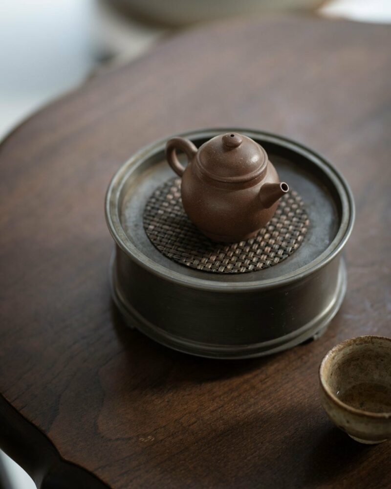 Tetera de Yixing «Gu Du Wu Ni Ju Lun Zhu» de 80 ml, totalmente hecha a mano. Reserva. Envío en 20 días.
