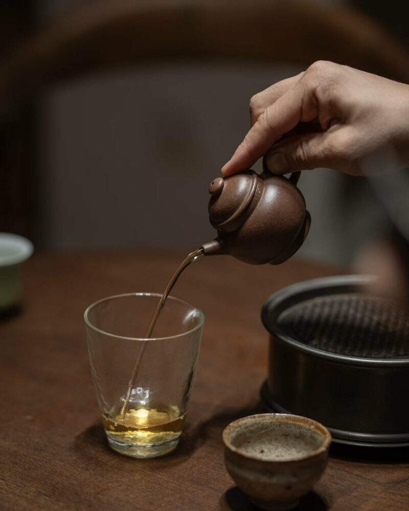 Tetera de Yixing «Gu Du Wu Ni Ju Lun Zhu» de 80 ml, totalmente hecha a mano. Reserva. Envío en 20 días.