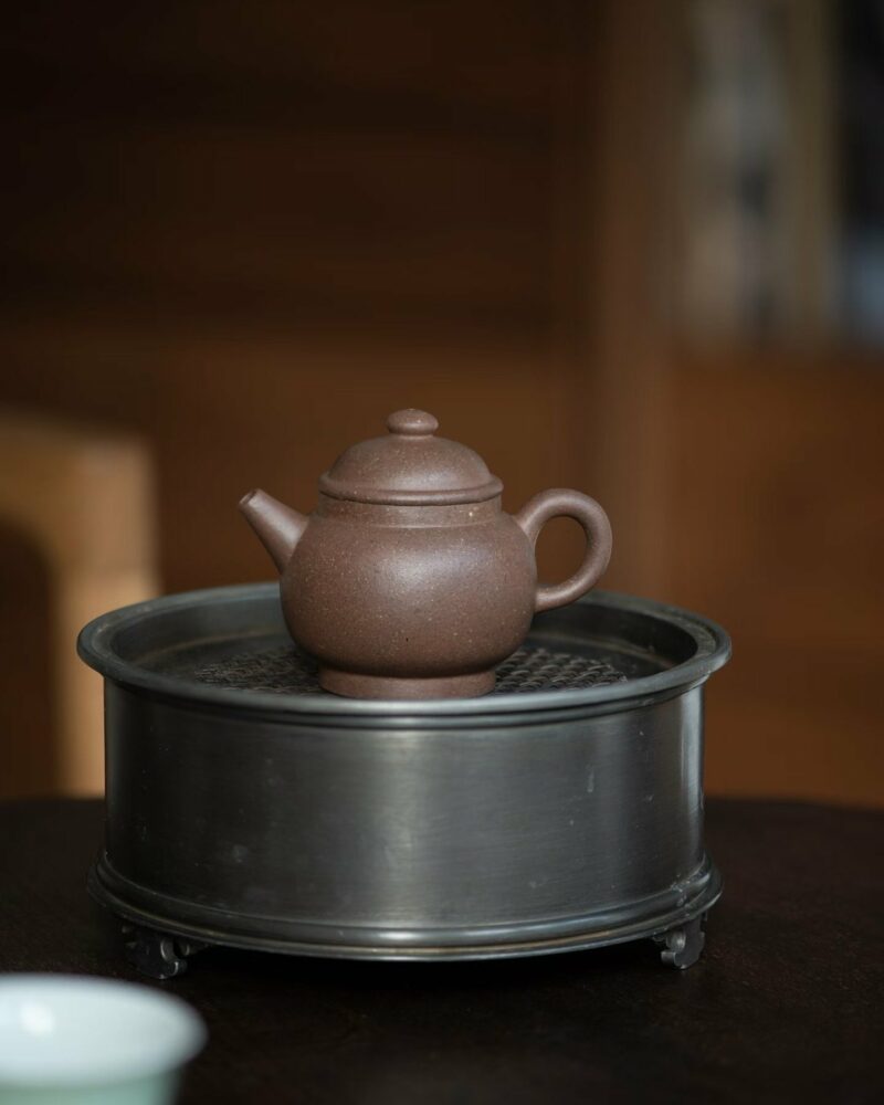 Tetera de Yixing «Gu Du Wu Ni Ju Lun Zhu» de 80 ml, totalmente hecha a mano. Reserva. Envío en 20 días.