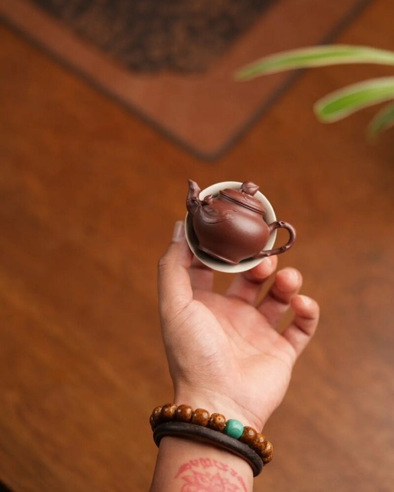Half-Handmade-Mini-Zini-Peach-Embrace-Mini-30cc-Yixing-Teapot2 반 수제 미니 지니 피치 엠브레이스 미니 30cc 이싱 찻주전자