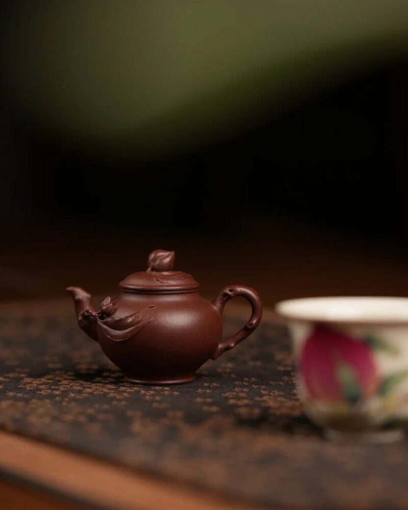 Half-Handmade-Mini-Zini-Peach-Embrace-Mini-30cc-Yixing-Teapot4 반 수제 미니 지니 피치 엠브레이스 미니 30cc 이싱 찻주전자