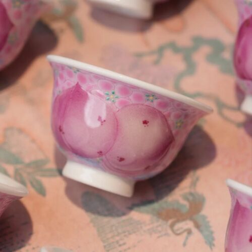 Hand-painted-Chinese-Style-Porcelain-Ruby-Red-Famille-Rose-Longevity-Peaches-50cc-Host-Cup1 Hand-painted Chinese Style Porcelain Ruby-Red Famille Rose Longevity Peaches 50cc Host Cup