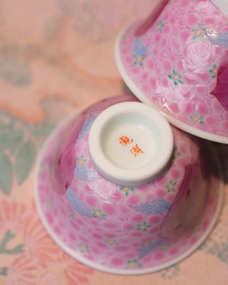 Hand-painted Chinese Style Porcelain Ruby-Red Famille Rose Longevity Peaches 50cc Host Cup